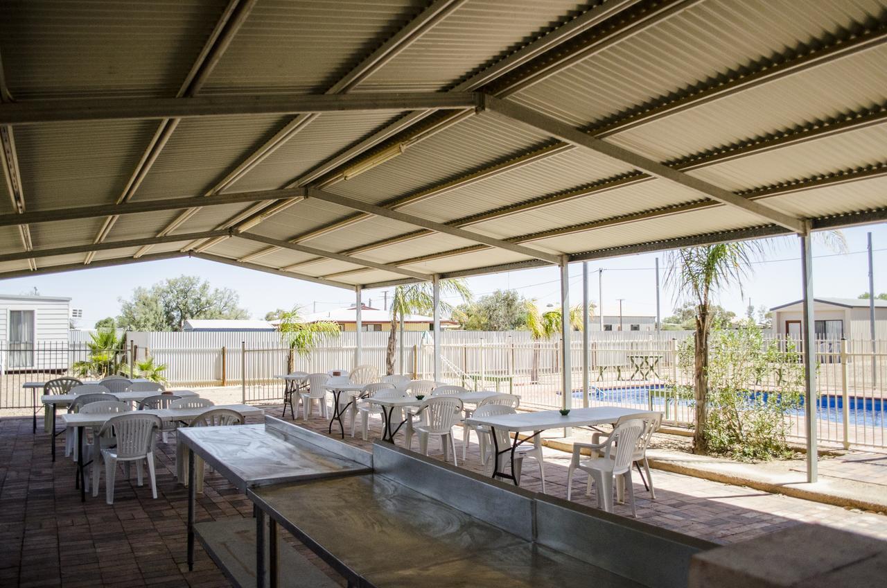 Marree Hotel Luaran gambar